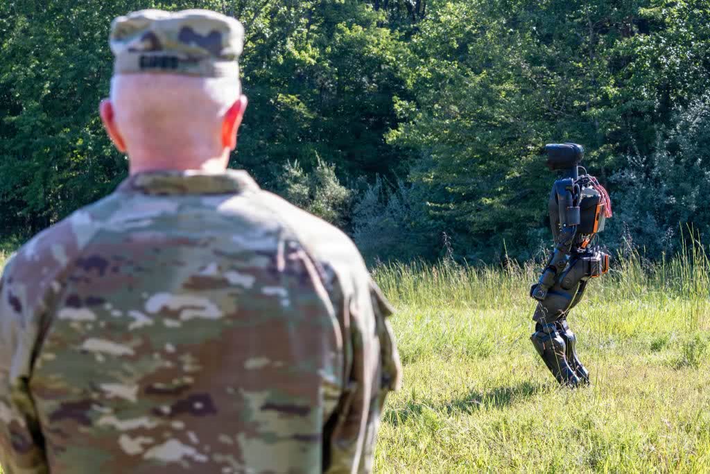 Washington'da drone ve robot savaşına dört yıldızlı komutan: ABD yapay zeka ve drone komutanlığı Autowarcom'u 