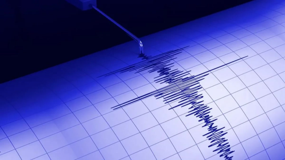 Adalar Denizi'nde 4,7'lik depremin ardından 16 sarsıntı: AFAD deprem listesinde son sarsıntı kaçtı?