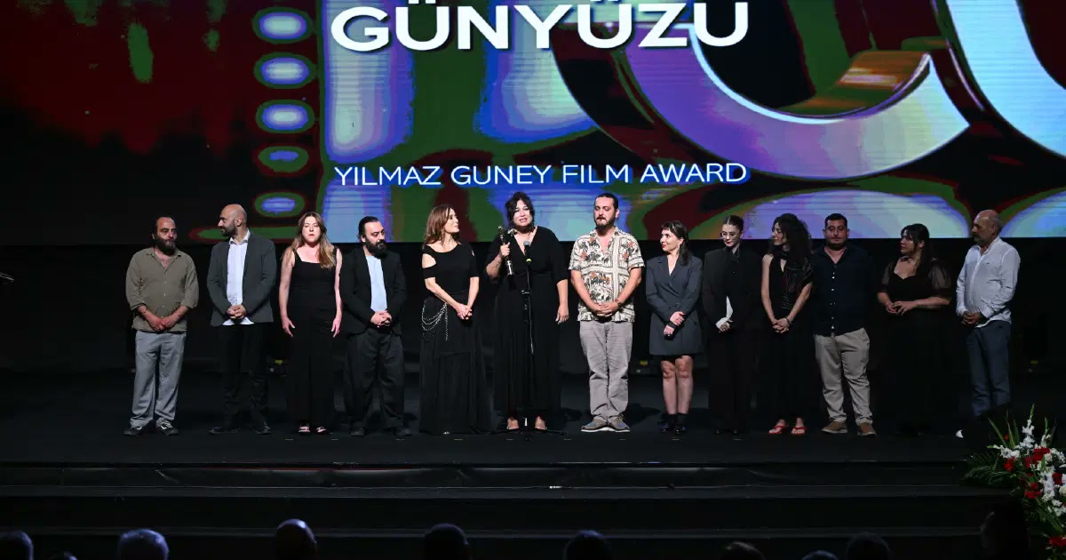 Adana Sarıçam'da Altın Koza gecesini tek film süpürdü: 5 ödül toplayan yapım hangisi?