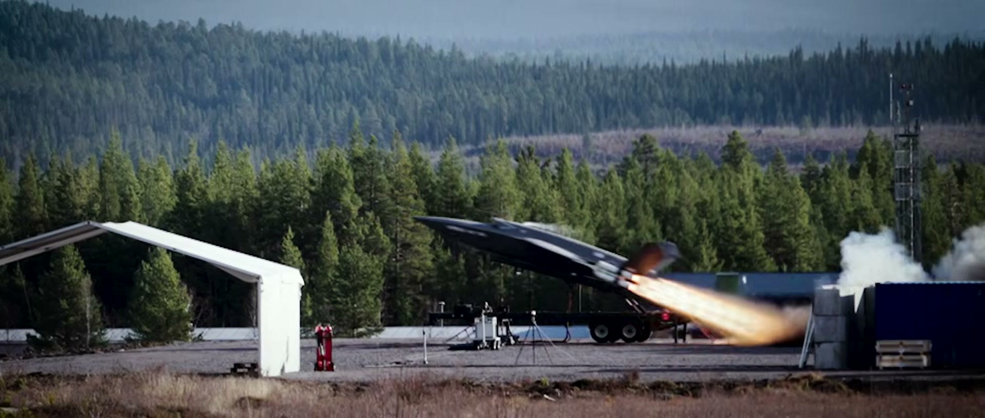 Airbus U740 Valkyrie rampadan roket destekli kalkış yapıyor