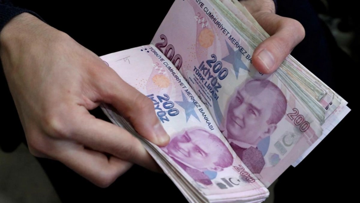 Ankara'da 3 aylık enflasyon farkı Bağ-Kur ve SSK emeklisinin ocak zammına kaç puan yazdı? Memurun hesabı ise