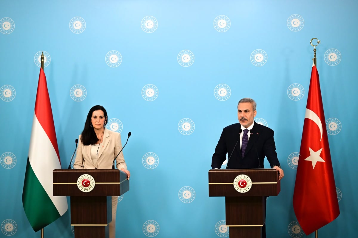 Anita Orban ve Hakan Fidan Ankara'da Dışişleri Bakanlığı'ndaki ortak basın toplantısında