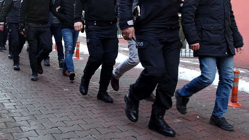 Ankara'da TMSF, Destek Yatırım Bankası'nın yönetim kurulunu ve genel müdürünü görevden aldı: fon soruşturmasın