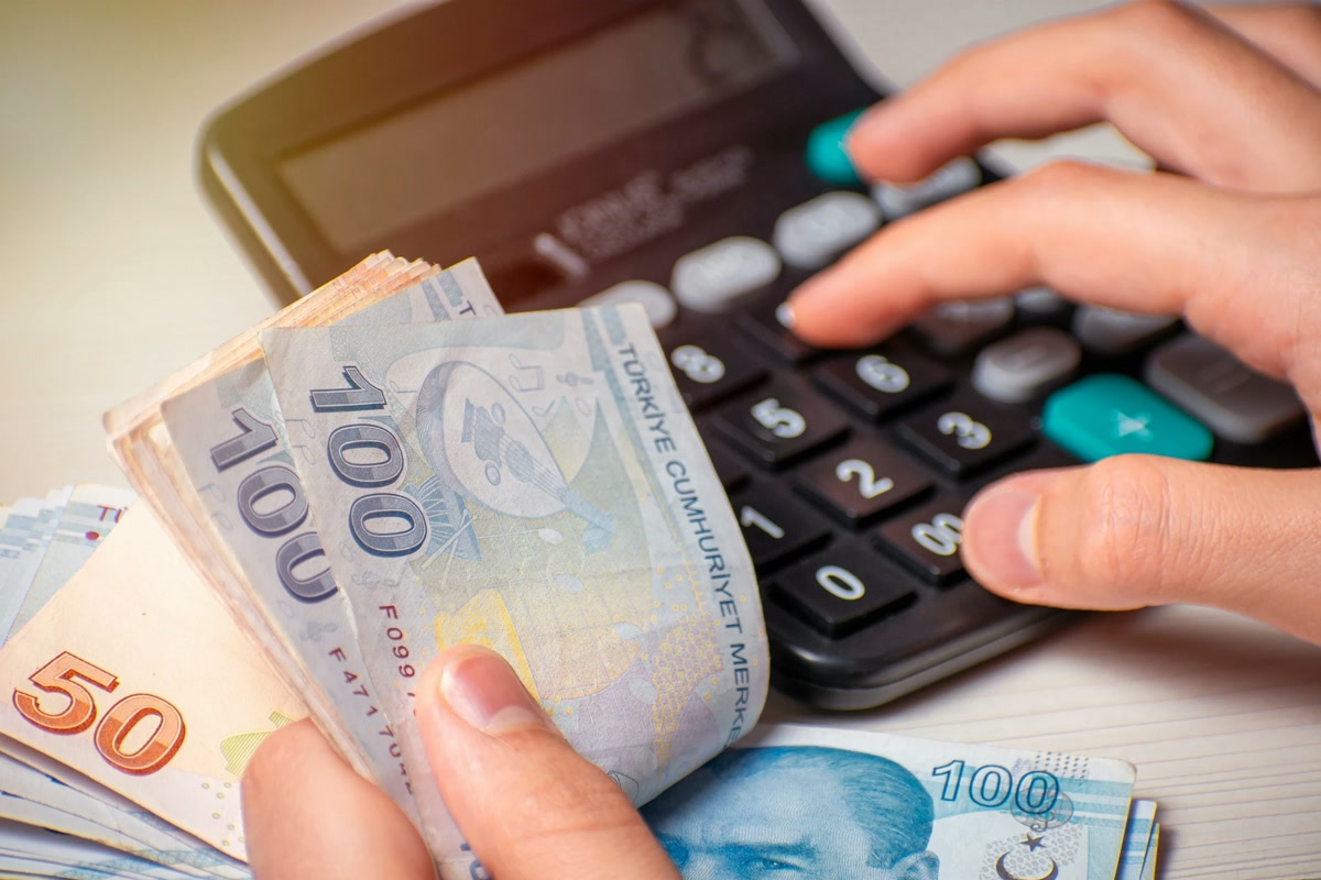 Ankara'da emeklilik sisteminde yıl sonu borçlanma saati: 360 günlük askerlik borcu bugün kaç lira, Ocak'ta ned