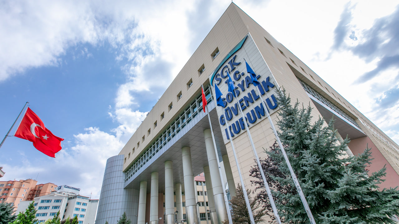 Ankara'da enflasyon emekli zammı hesabı: 3 ayda yüzde 5,57 oldu, en düşük emekli aylığı Ocak'ta kaç TL olacak?