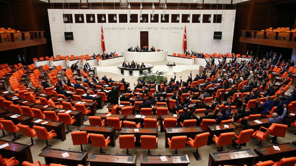 Fon tasfiyesi kanun teklifi Ankara'da Plan ve Bütçe Komisyonu'nda: 9 maddenin hangisi yatırımcının cebine doku