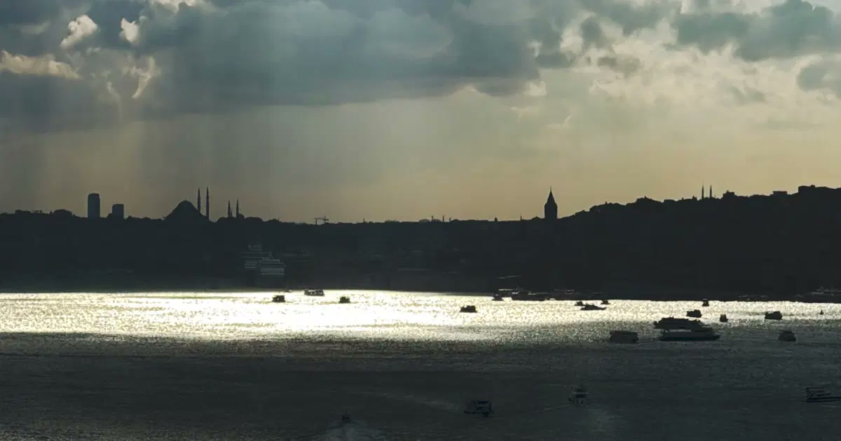 Ankara'da Meteoroloji hafta sonu hava durumunu açıkladı: pastırma yazı geri mi geliyor, pazartesi sağanak hang