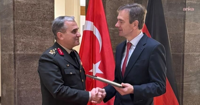 Ankara'da MSB heyeti bir günde iki kıtaya birden savunma mesajı gönderdi: masaya hangi başlık kondu