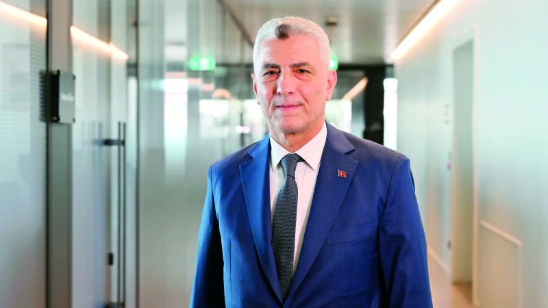 Ankara'da Ömer Bolat fon iddialarına 'koskoca bir yalan ve iftira' dedi, Özgür Özel ile Ümit Özlale'ye evrak s