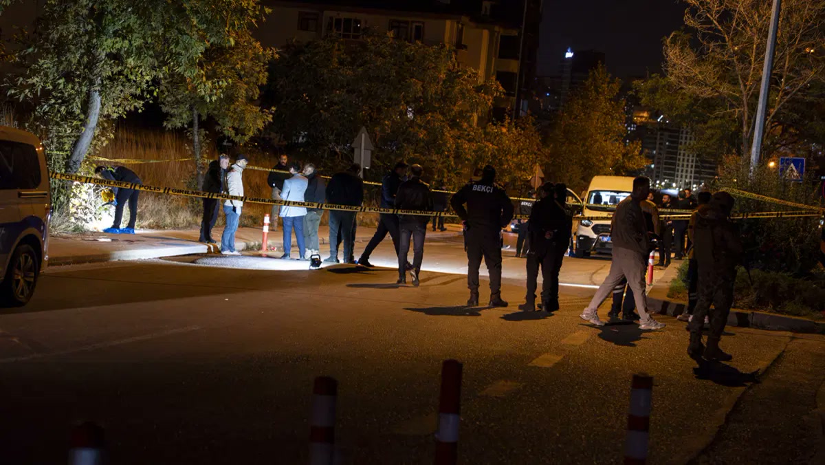 Ankara Pursaklar'da şehit polis Ahmet Türkoğlu: Gece yarısı kimlik kontrolünde iki el ateş eden şüpheli, hemen