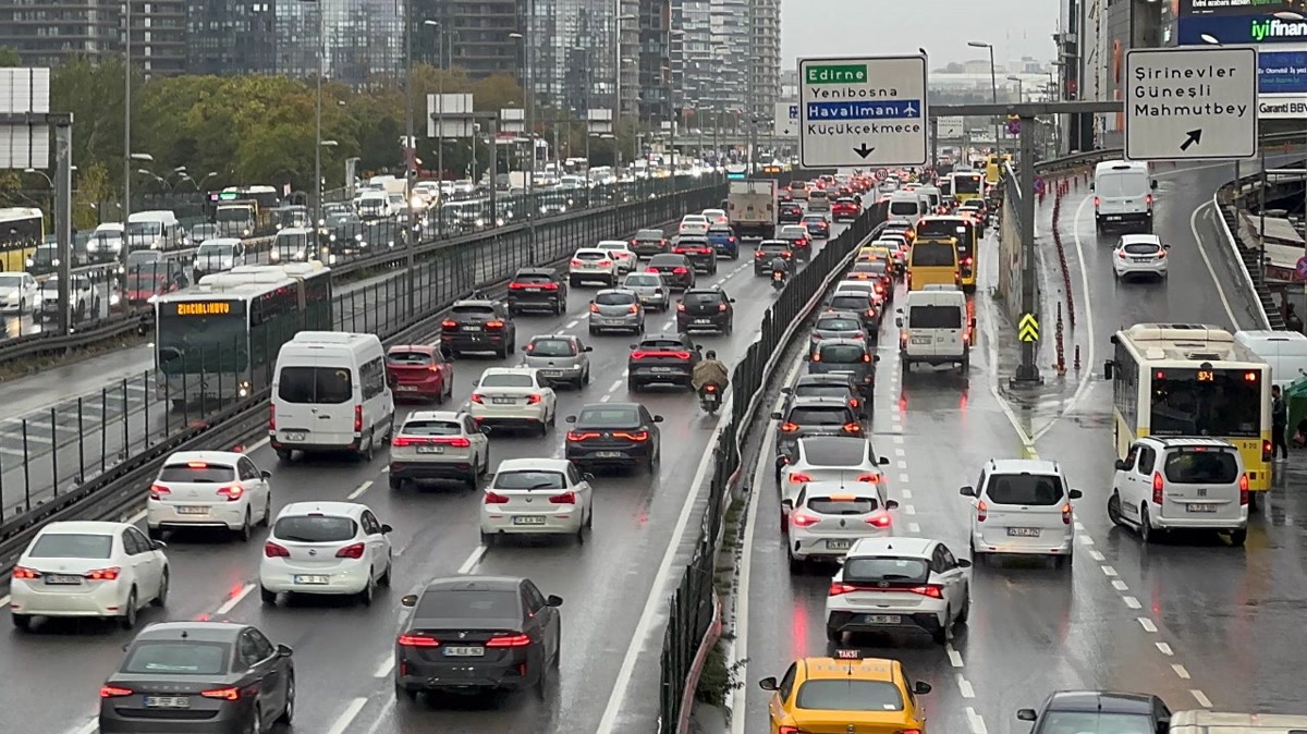 Ankara'da İçişleri Bakanlığı sağanak uyarısı yaptı, fırtına kapıda: AFAD 60 bin 395 personelle sahaya indi, tu