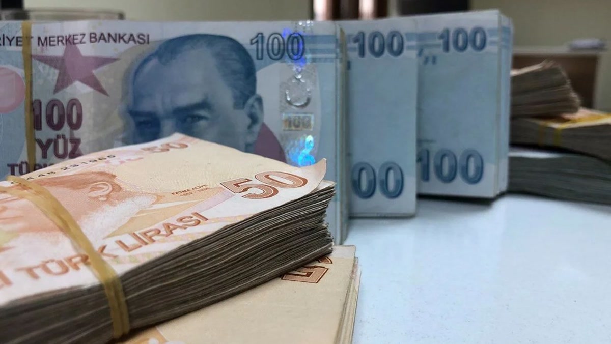 Ankara'da faiz indirimi sonrası vadeli mevduat oranları düştü, 1 milyon TL'nin getirisi ne kadar kaldı?