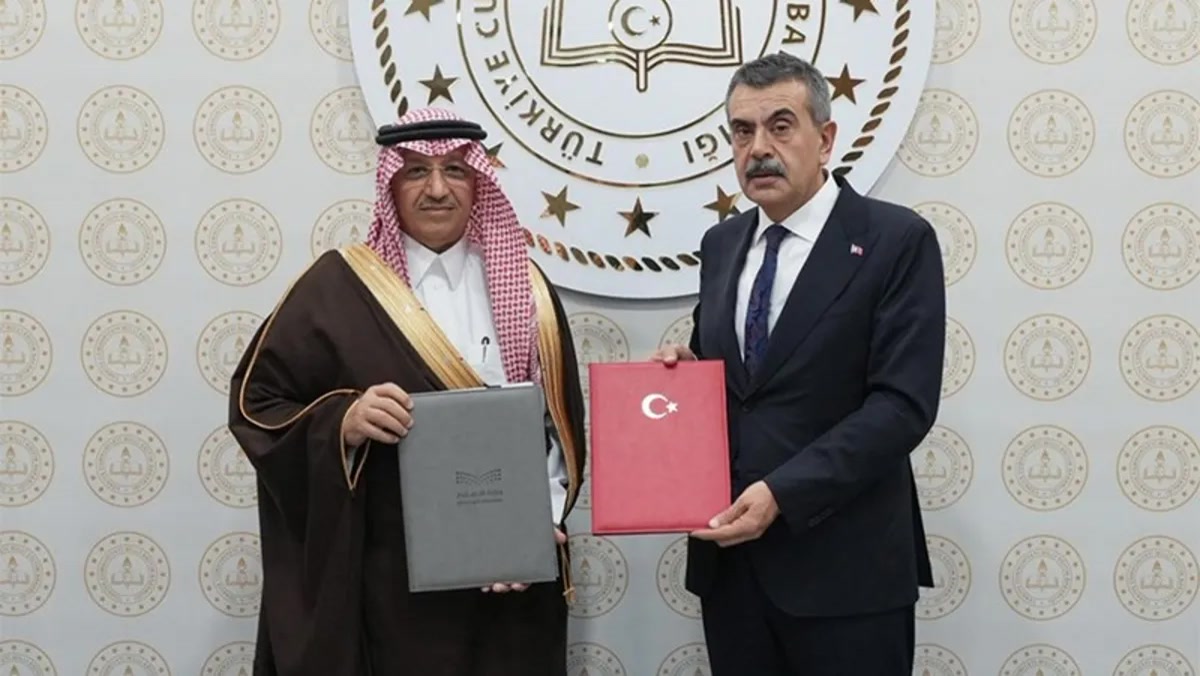 Ankara'da Yusuf Tekin, Suudi Arabistanlı mevkidaşıyla görüştü: hangi mutabakat zaptı imzalandı?