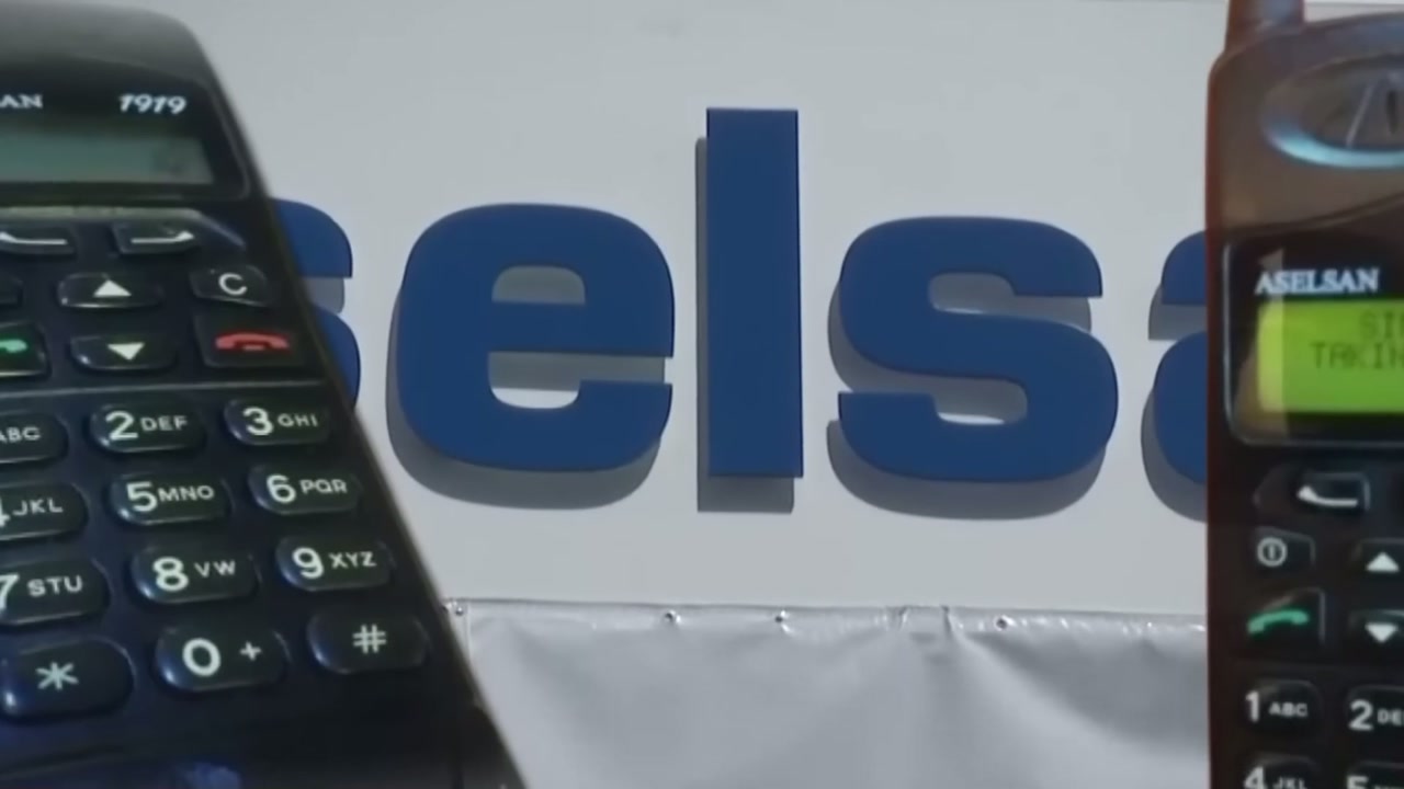 ASELSAN'ın 1990'larda ürettiği cep telefonları