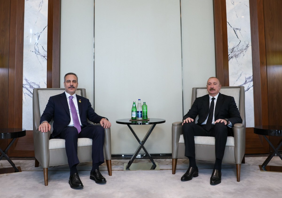 Azerbaycan Cumhurbaşkanı İlham Aliyev Hakan Fidan'ı kabul etti