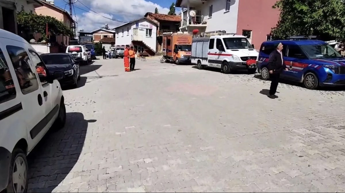 Bursa Büyükorhan'da 3 gündür kayıp kadın Fatma Aybey (61) ormanda ne yiyerek hayatta kaldı?