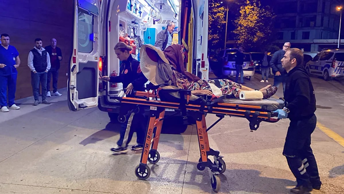 Bursa'da mevlit pilavı yedikten üç saat sonra herkesin midesi aynı anda bozuldu: hastane önündeki kalabalık ne
