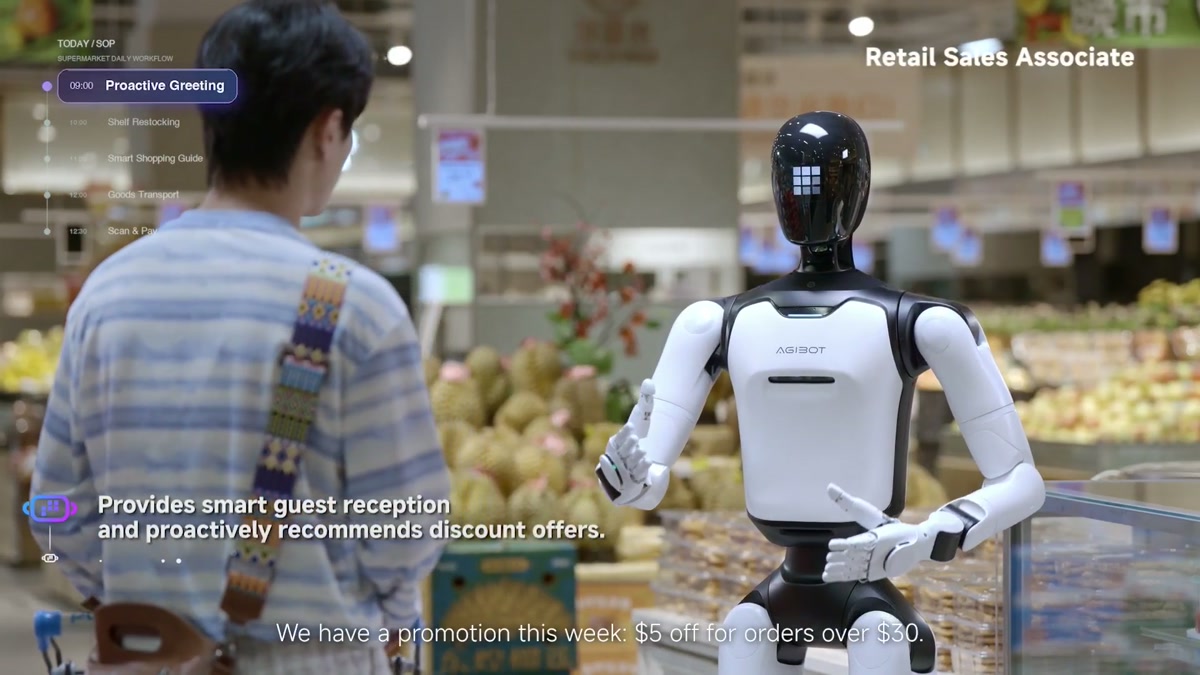 Agibot A3 Ultra süpermarkette müşteriye reyonda eşlik ediyor