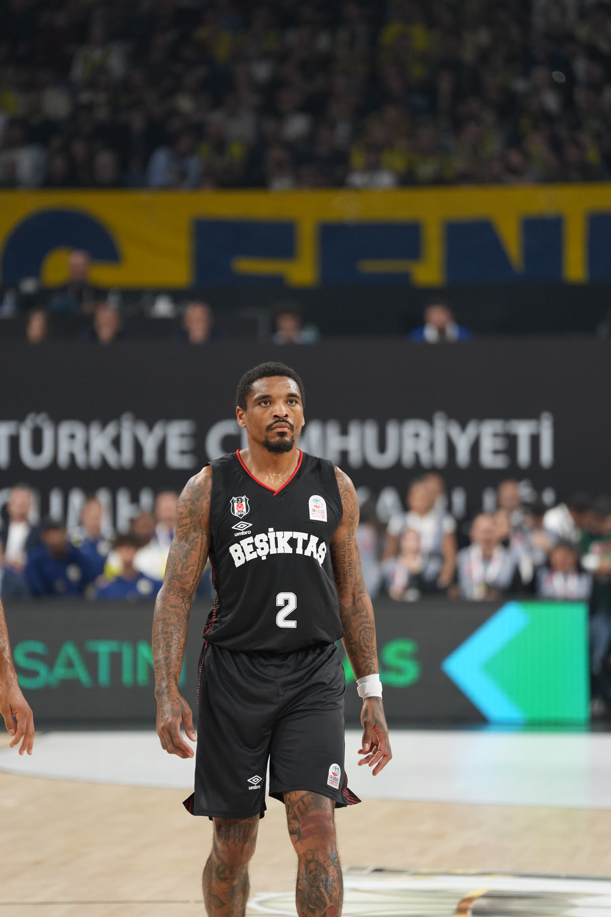 Gövde: DaQuan Jeffries müsabaka sırasında (Wikimedia Commons)