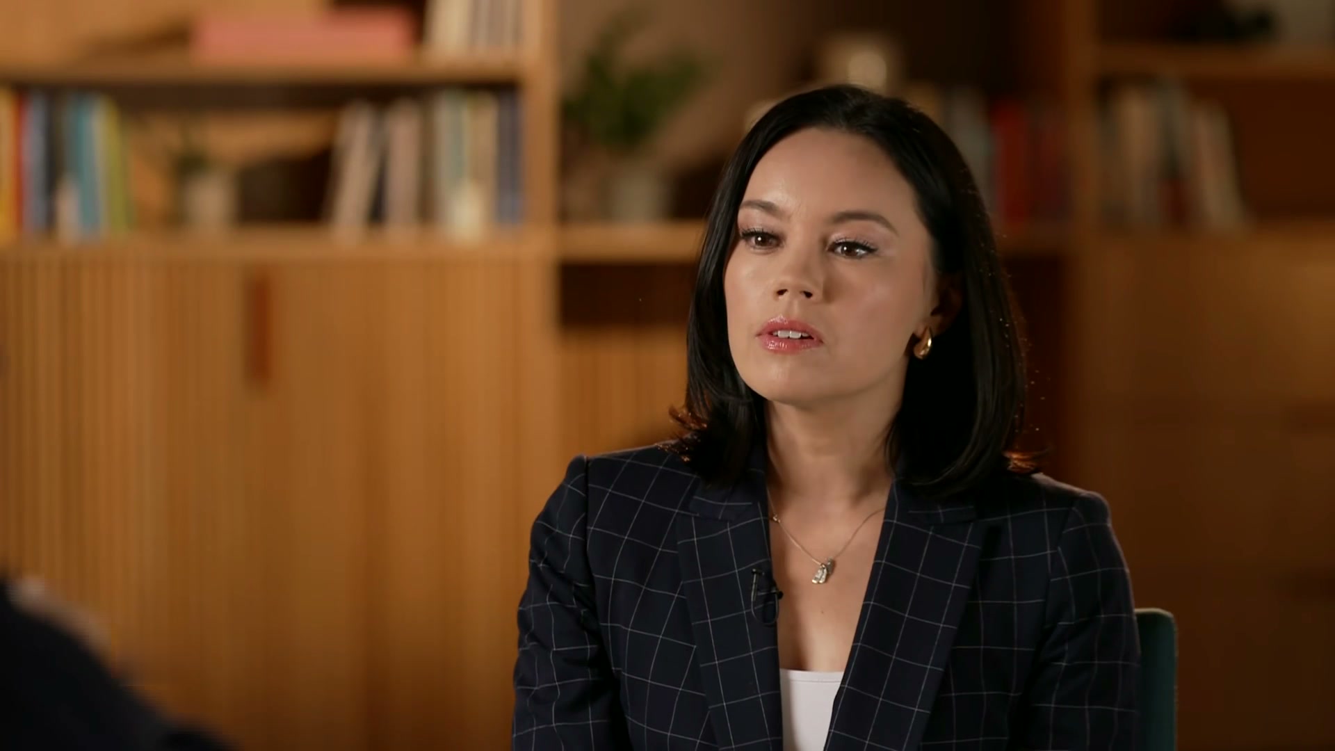 CBS sunucusu Jo Ling Kent: 'Çin yavaşlamayacakken yavaşlamak iyi bir fikir mi?'