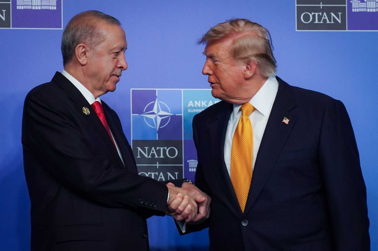 Erdoğan ve Trump bir arada . Erdoğan görüşmesi bölümünün yanına.
