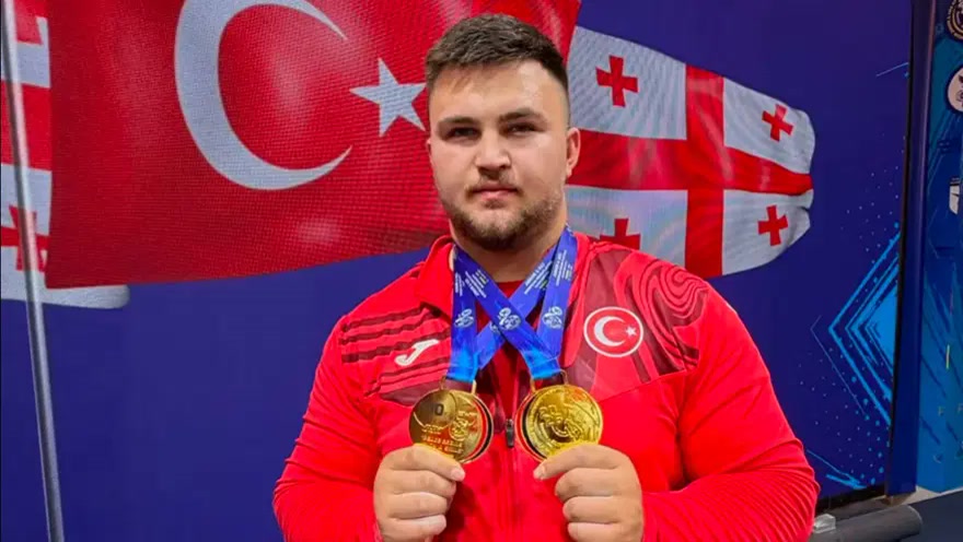 Durrës'te halter kürsüsü Türk bayrağıyla doldu: iki milli sporcu kaç altın birden kaptı?