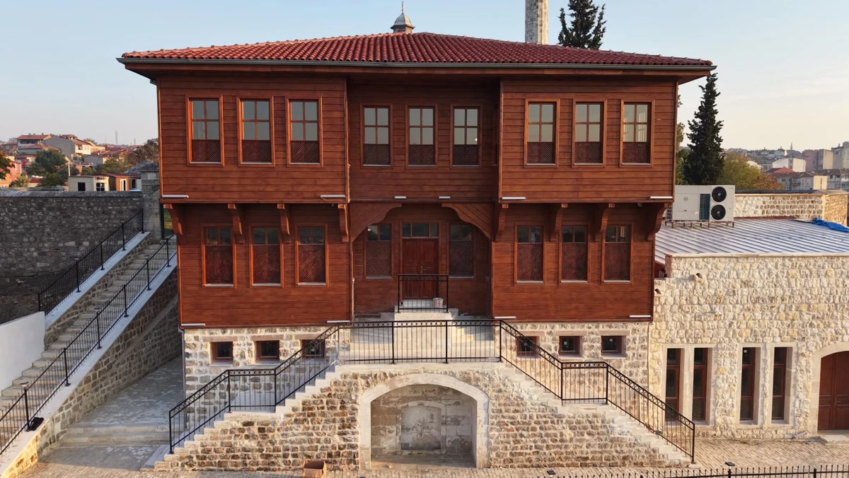 Edirne'de yüzyıl önce yıkılan Muradiye Mevlevihanesi'nin kapısı bu kez kimin için açıldı?