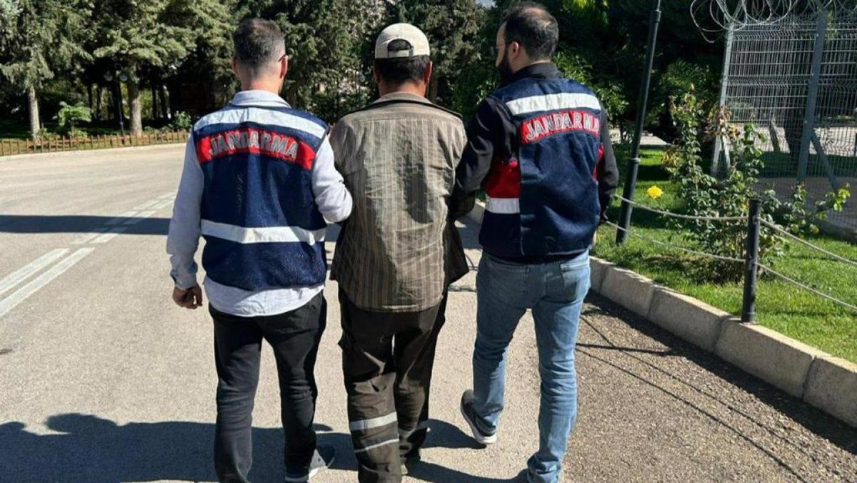 Eskişehir'de kırmızı bültenle aranan DEAŞ şüphelisi, Sakarya'da hawala dekontları: iki ilde örgütün neresine d