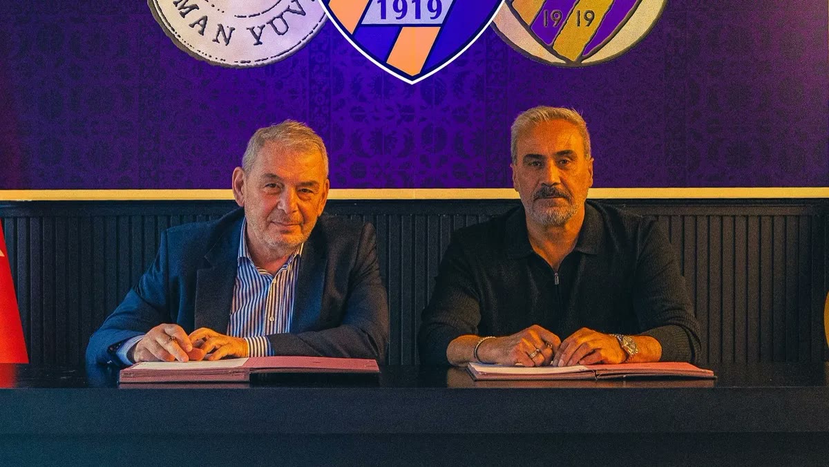 Eyüpspor'un yeni teknik direktörü Mustafa Dalcı (Fotomaç)
