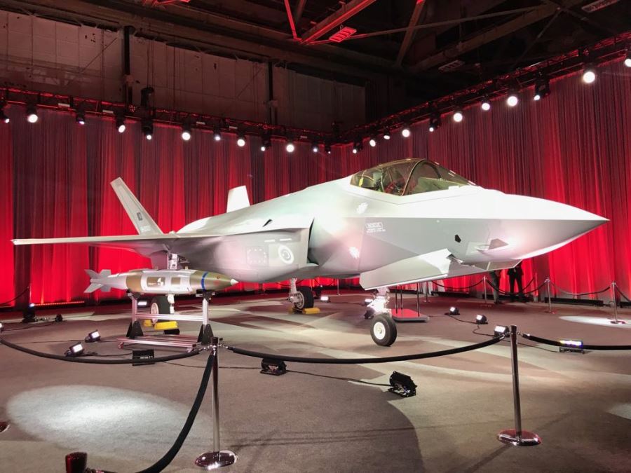 GÖVDE 2 — Türkiye için üretilen F-35'in tanıtım töreni (kendi arşivimiz, önceki F-35 haberimizden); 900x675