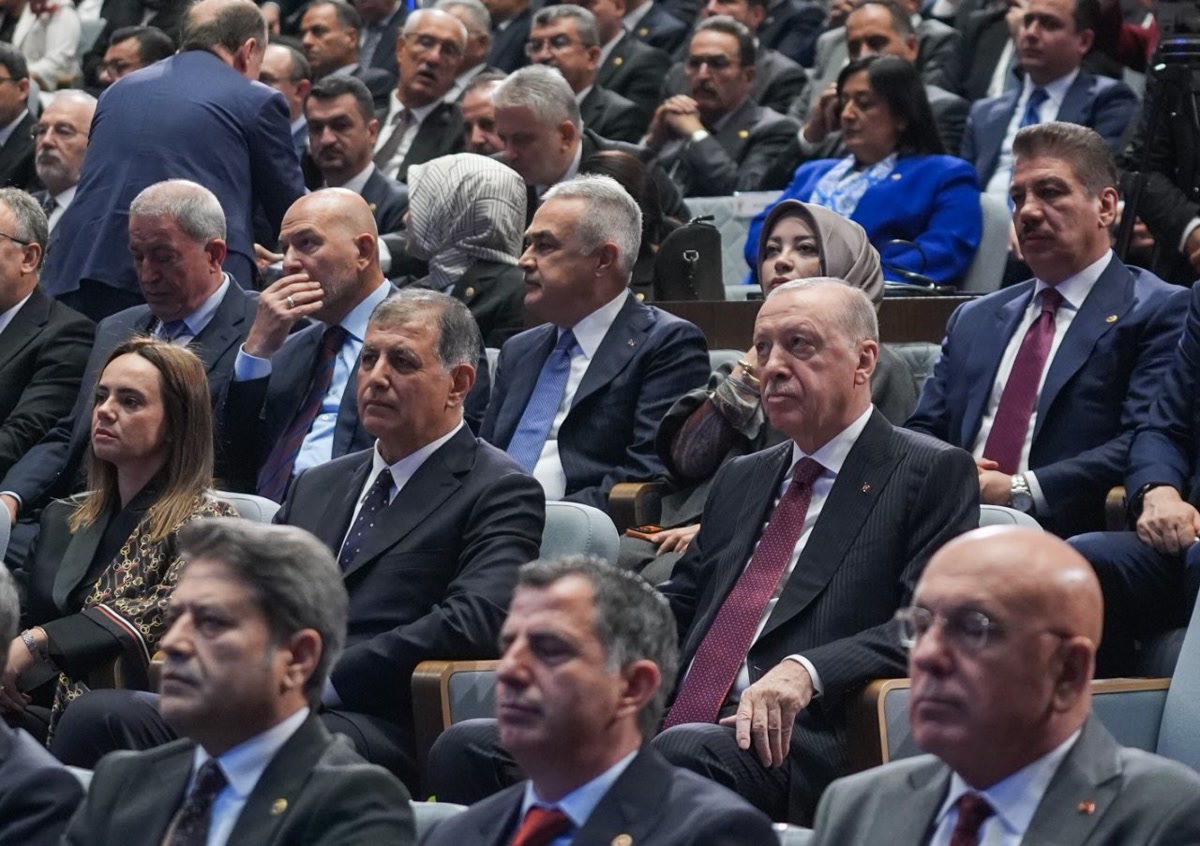 Fon soruşturmasında Erdoğan'dan diyet borcu çıkışı, Cevdet Yılmaz'dan 17 fon için ödeme günü: Para hesaplara n