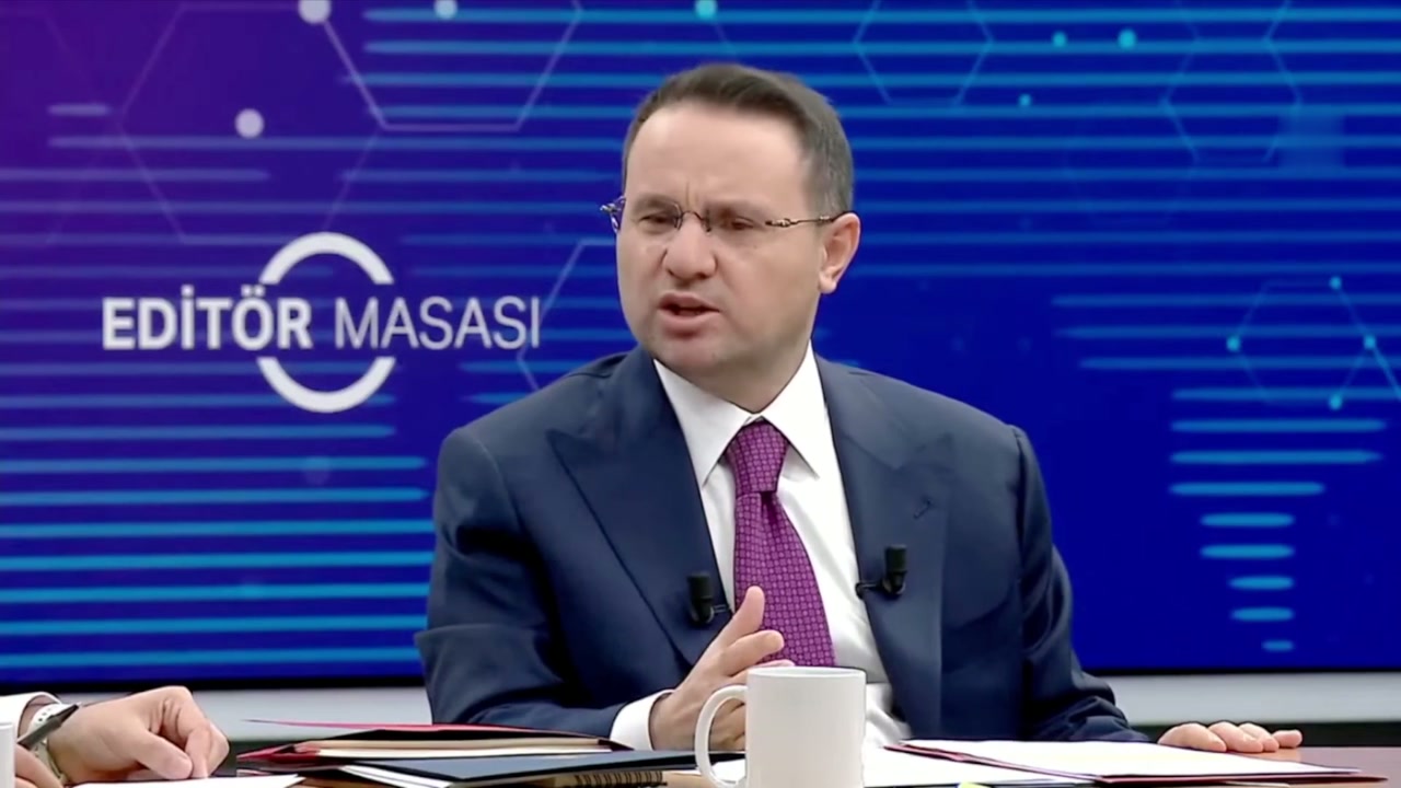 Adalet Bakanı Akın Gürlek fon soruşturmasını anlatırken