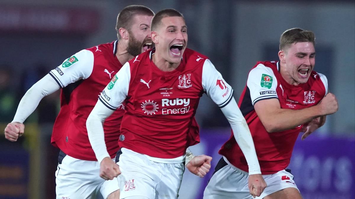 İngiltere'de Fleetwood Town, Lig Kupası'nda Arsenal'i sarstı: 85. dakikada ne oldu?