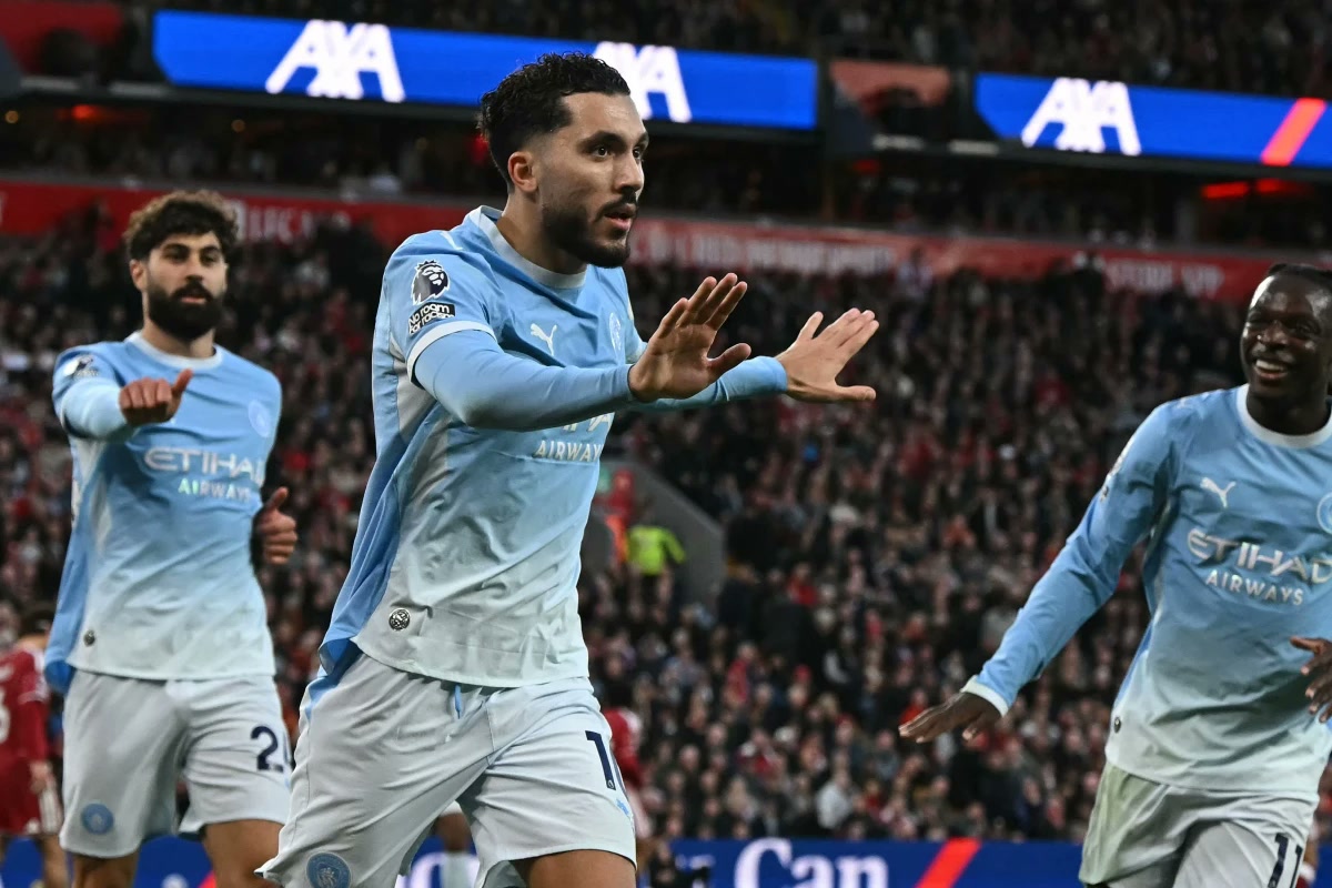 İngiltere'de Liverpool - Manchester City maçında Anfield 13 dakikada öyle bir sessizliğe gömüldü ki