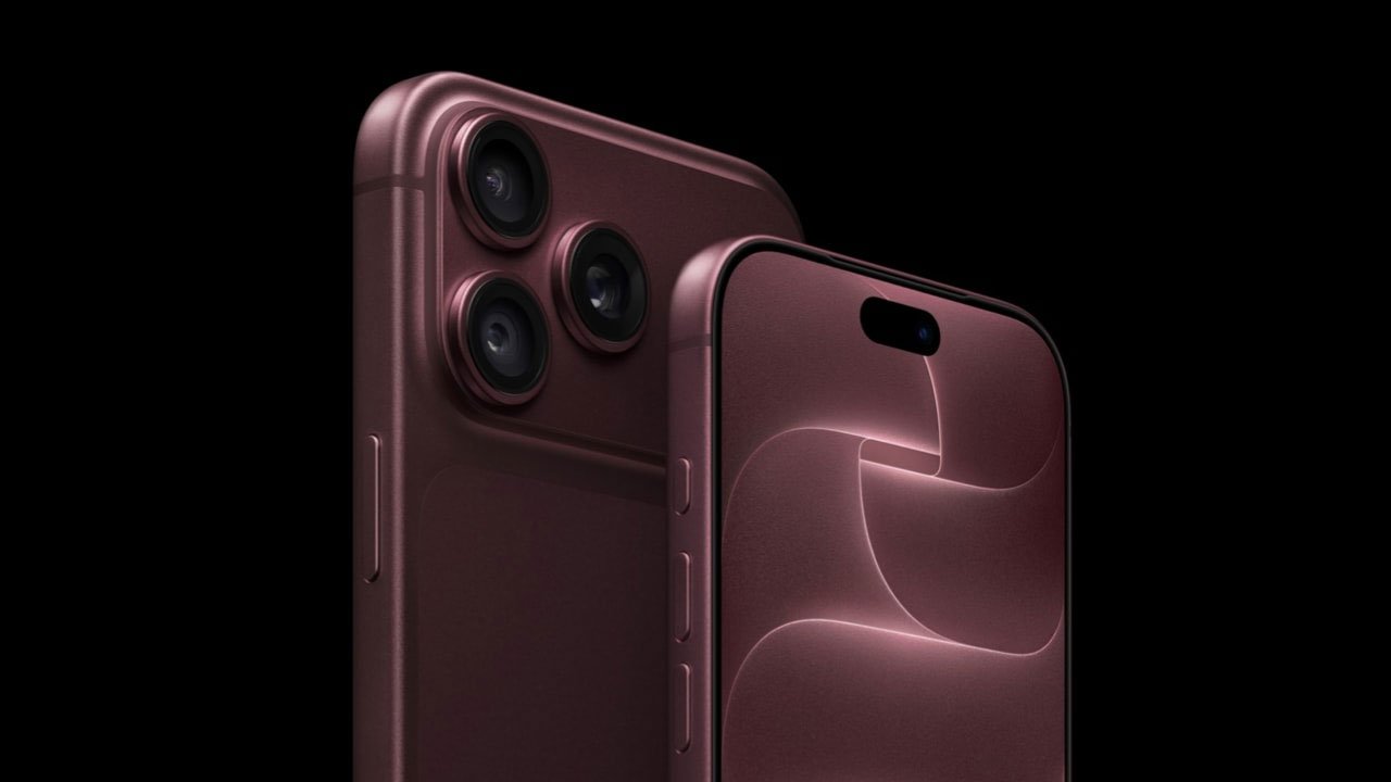 GÖVDE / yedek - Bordo iPhone 18 Pro ön-arka render, siyah fon, 1280x720 (Türkiye Gazetesi'nin haber görseli); koyu fon,