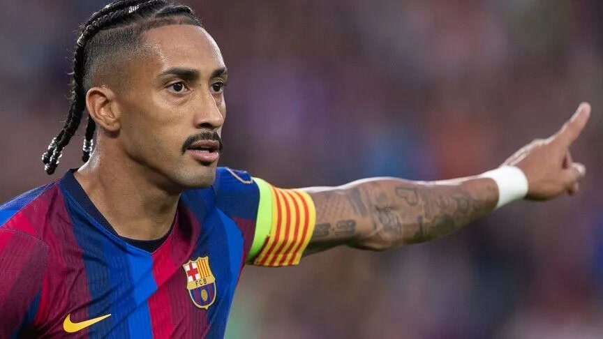 İspanya'da Barcelona'ya Galatasaray maçı öncesi Raphinha şoku: Hansi Flick yıldızını İstanbul'da neden sahaya