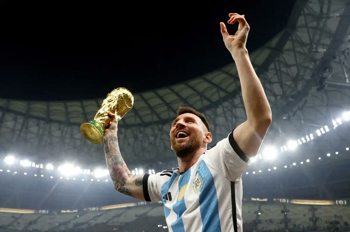 İspanya'da Lionel Messi ikinci kulübünü satın aldı: 19. sıradaki Eldense'nin sahibi olmanın önünde hangi kurum