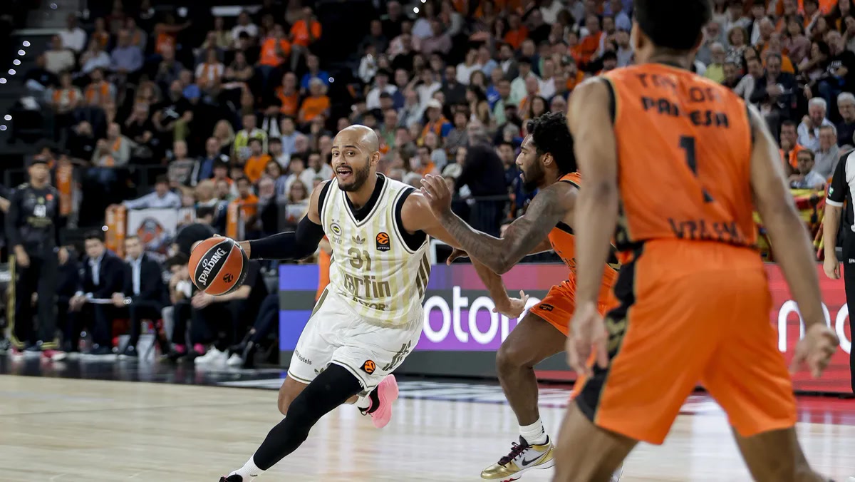 İspanya'da Valensiya - Fenerbahçe: Tarfin ilk çeyrekte 10 sayı geri düştü, geri dönüş neden yetmedi?