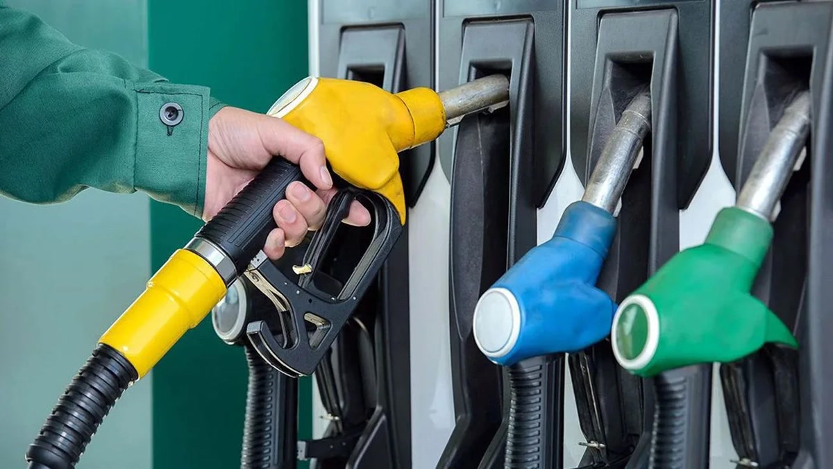 İstanbul'da akaryakıt indirim turu benzine ikinci kez geldi: pompaya ne kadarı yansıdı?