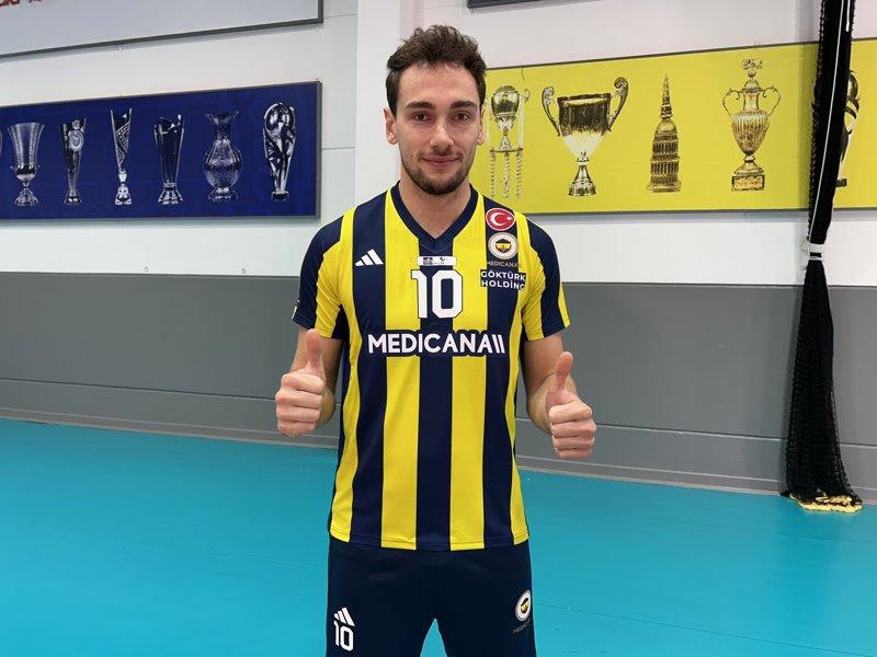 İstanbul'da Bedirhan Bülbül ve Kaan Gürbüz, Fenerbahçe voleybol takımının yeni sezon hedefini öyle bir yere ko