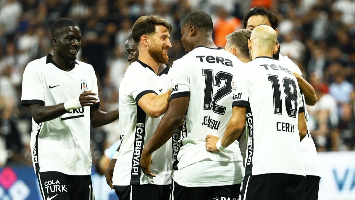 İstanbul'da Beşiktaş maçı bu akşam: Kocaelispor karşısında Vlahovic, 26 yıldır kimsenin yapamadığı şeyin eşiği