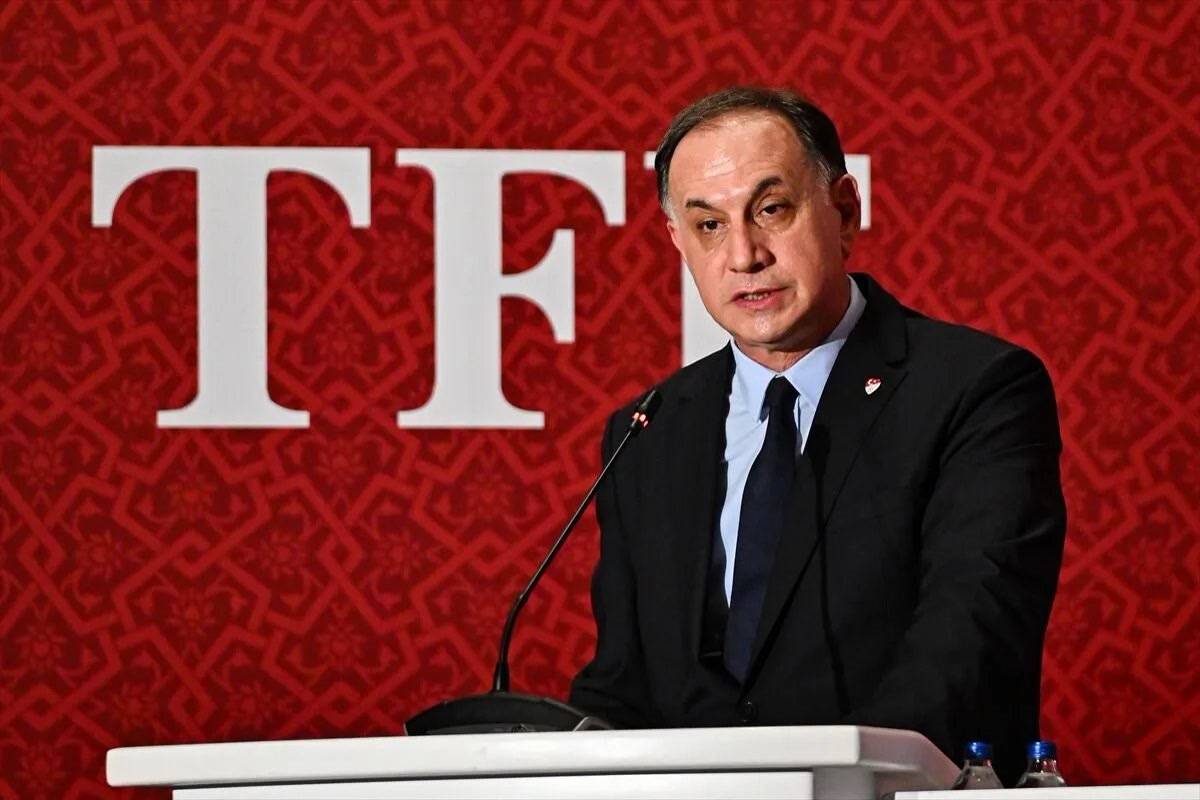 İstanbul'da yeni MHK Başkanı arayışı: TFF Bünyamin Gezer'in kapısını çaldı, eski hakemin cevabı ne oldu?