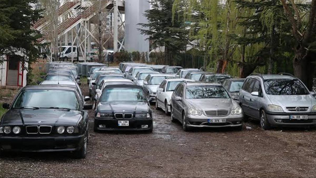 İstanbul'da change araç şebekesi: hasarlı arabaların şasi numarası değiştirilip 61 araç satıldığı iddia edildi