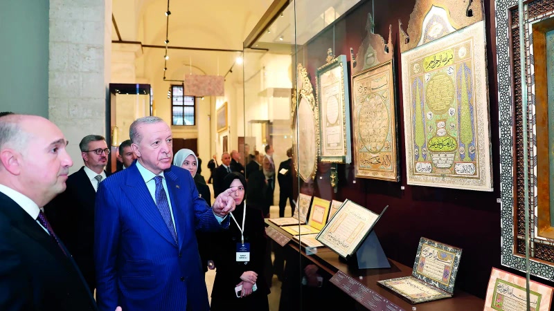 İstanbul'da Darphane-i Amire Müzeleri açıldı: Erdoğan'a verilen hediyede hangi ayet yazıyordu?