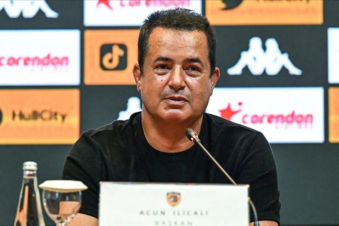 İstanbul Kadıköy'de Fenerbahçe Spor Kulübü Acun Ilıcalı'dan savunma istedi: Loca kavgası üyelik kavgasına mı d