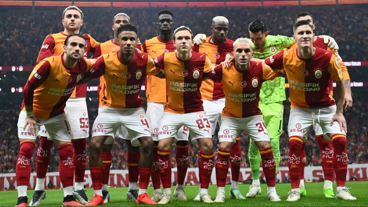 İstanbul'da Galatasaray'ın hocası Okan Buruk derbi için 'bu senenin en rahat maçı' dedi, 40 maçlık seri ne anla