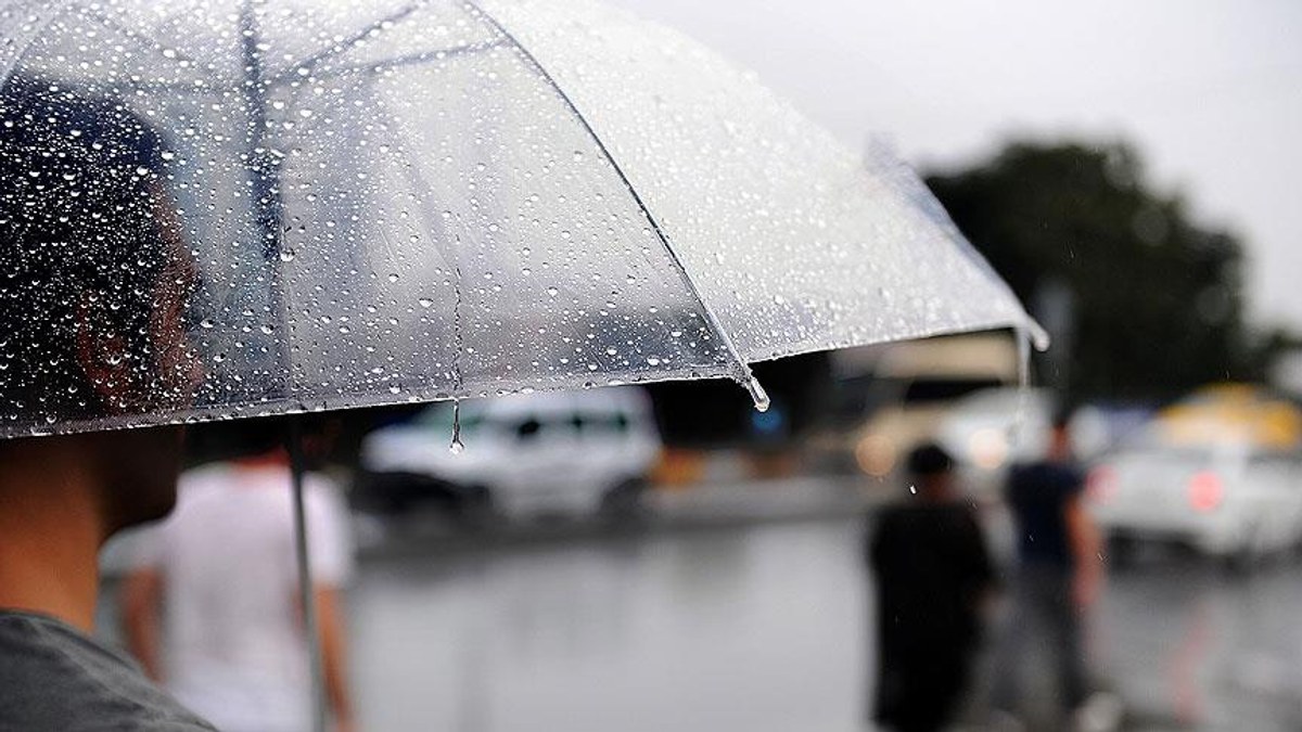 İstanbul hava durumu alarmı: Meteoroloji saat verdi, kent sarı kodda; o saatlerde dışarıda olan öyle bir manzarayla karşılaşacak ki...