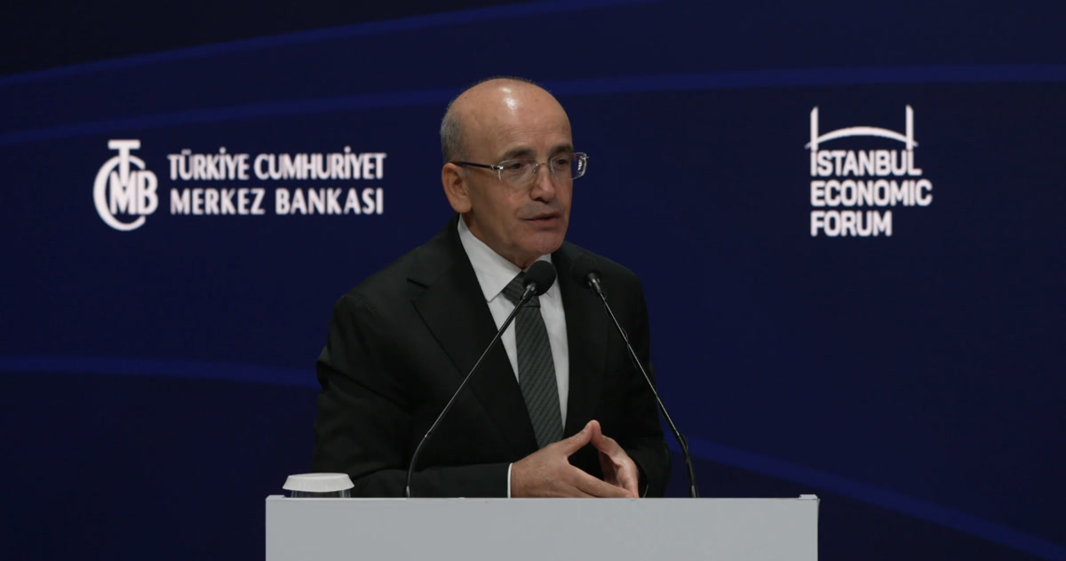 İstanbul'da Mehmet Şimşek piyasadaki stresin kontrol altına alındığını söyledi; FTSE Russell'ın Türkiye için v