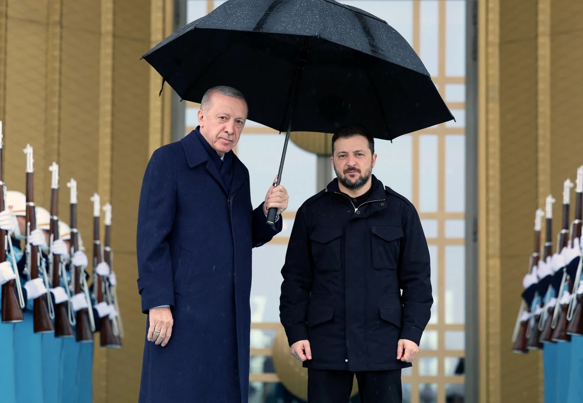 İstanbul'a bugün Zelenski geliyor: Erdoğan'la görüşmenin gündeminde Karadeniz'den başka ne var?