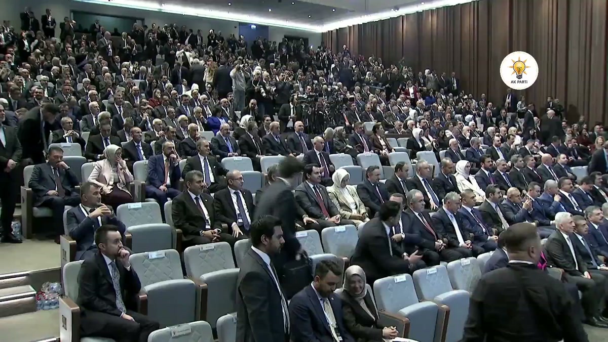 Cemil Tugay AK Parti'ye katıldı, Cumhurbaşkanı Erdoğan